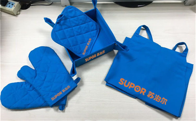 開(kāi)創廚具促銷贈品新思路——令男人(rén)戀上家! 開(kāi)創廚具促銷贈品新思路——令男人(rén)戀上家!